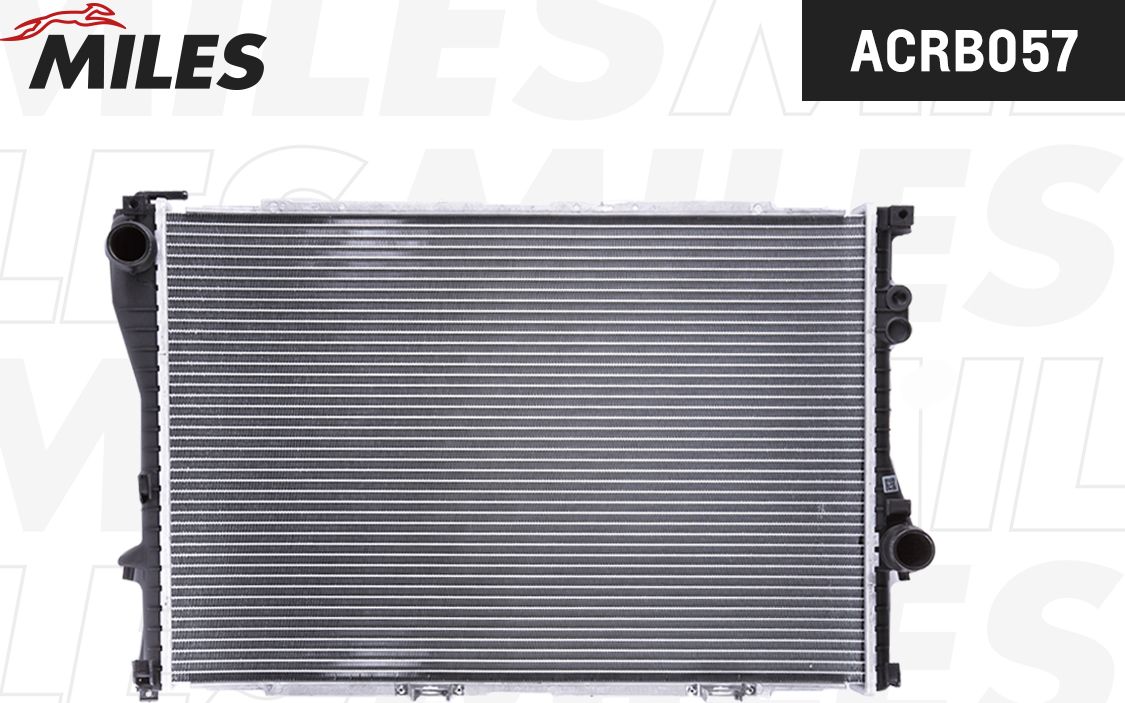 Радиатор охлаждения двигателя Miles для BMW 7 III (E38) 1998-2001. Артикул ACRB057