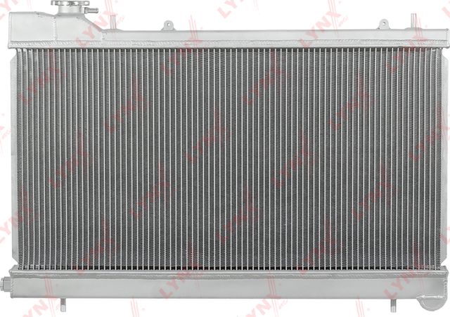 Радиатор охлаждения двигателя LYNXauto для Subaru Forester II 2002-2008. Артикул RB-2993