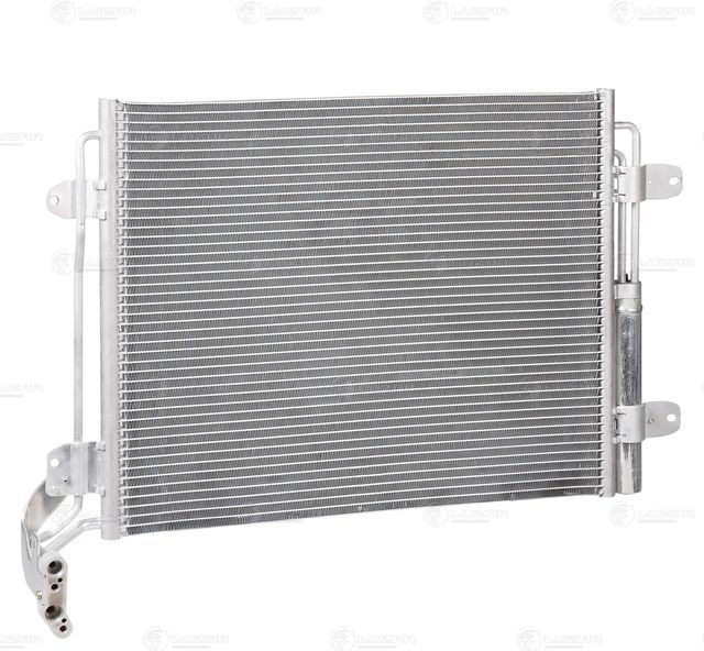 Радиатор кондиционера (конденсатор) Luzar для Volkswagen Tiguan I 2007-2018. Артикул LRAC 18N5