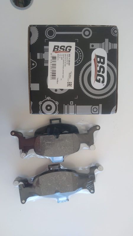 Тормозные колодки BSG передние для Audi A4 allroad V (B9) 2016-2026. Артикул BSG 11-200-001