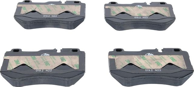 Тормозные колодки ATE Ceramic. Артикул 13.0470-4880.2