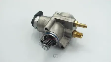 НАСОС ТОПЛИВНЫЙ (Quattro Freni). Артикул QF06A00132