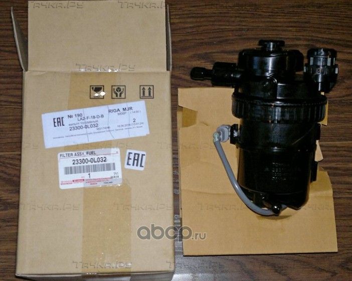 Топливный фильтр Toyota для Lexus IS II 2005-2012. Артикул 233000L032