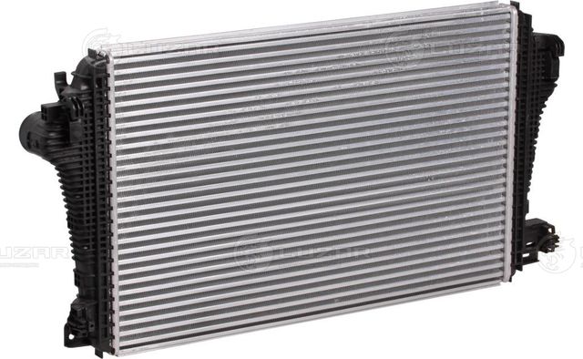 Интеркулер Luzar для Volkswagen Amarok I 2010-2026. Артикул LRIC 182H