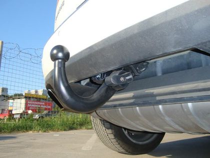 Фаркоп Brink (Thule) для Volkswagen Touareg I (без зап.колеса) 2002-2010. Быстросъемный крюк. Артикул 469100