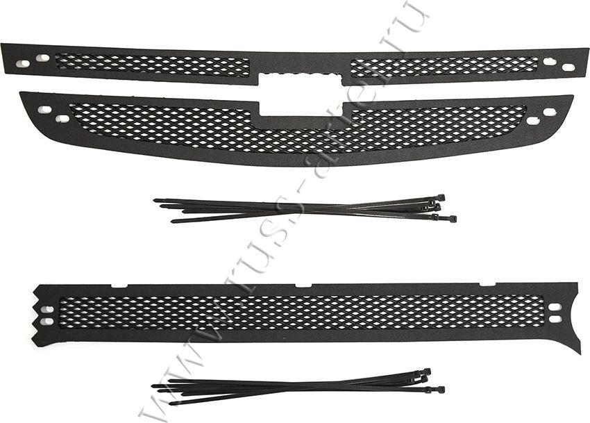 Защитная сетка Русская Артель решетки радиатора и переднего бампера для Chevrolet Niva I Bertone 2009-2020. Артикул SRC-139902