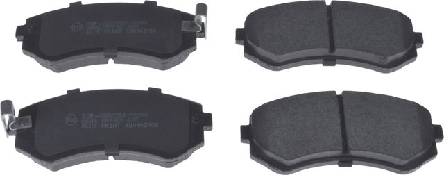 Тормозные колодки Blue Print. Артикул ADN142108