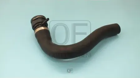 ПАТРУБОК СИСТЕМЫ ОХЛАЖДЕНИЯ (Quattro Freni). Артикул QF45A00182