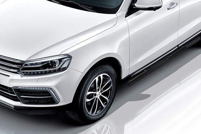 Пороги Slitkoff d76 с проступями для Zotye Coupa 2018-2026 Черные. Артикул ZOTCOP-004B