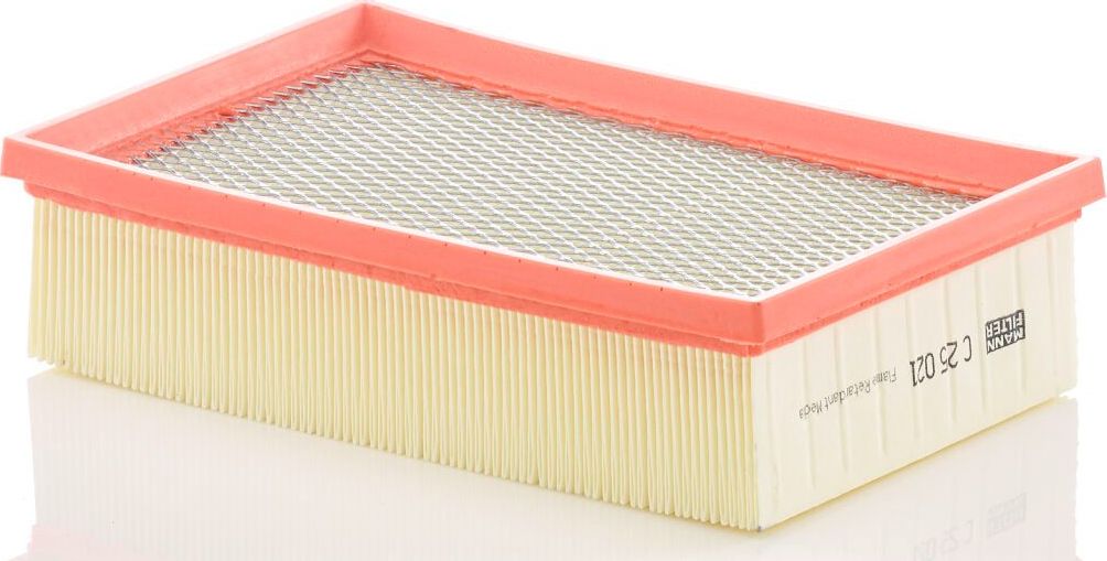 Воздушный фильтр Mann-Filter. Артикул C 25 021