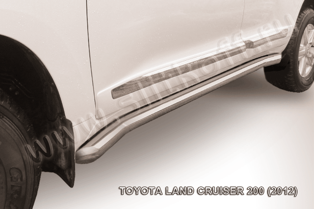 Пороги Slitkoff труба d76 с загибами для Toyota Land Cruiser 200 2012-2013. Артикул TLC2-12-014