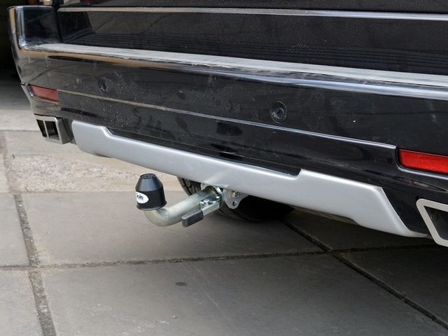 Фаркоп Galia оцинкованный для Land Rover Range Rover III 2002-2012. Быстросъемный крюк. Артикул R050C