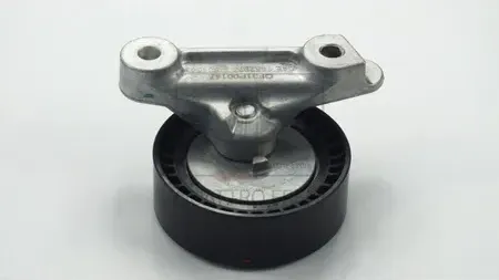 Ролик натяжителя приводного ремня (Quattro Freni). Артикул qf31p00147