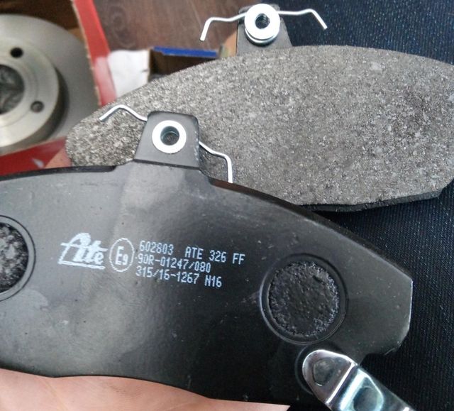 Тормозные колодки ATE передние для MG ZR 2001-2005. Артикул 13.0460-2803.2