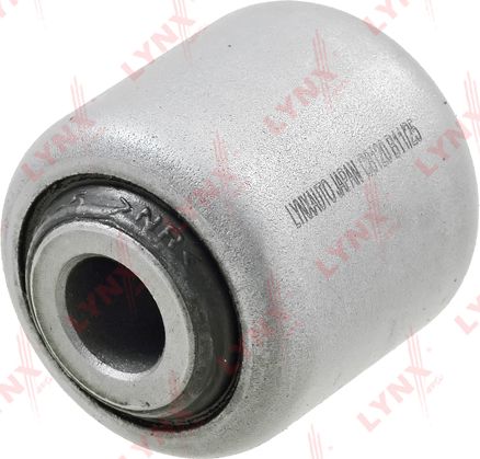 Сайлентблок переднего рычага подвески LYNXauto. Артикул C8120