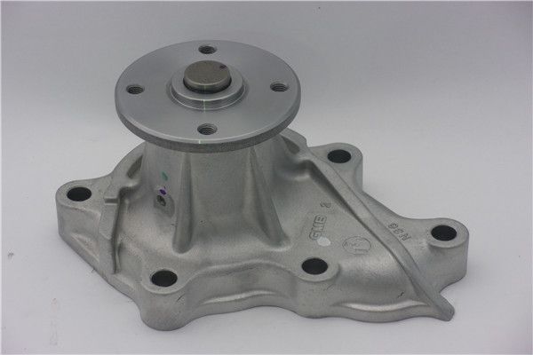 Помпа (водяной насос) GMB для Nissan Maxima J30 1988-1994. Артикул GWN-36A