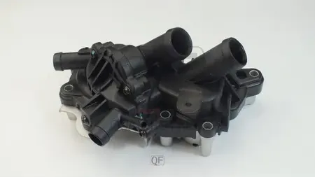 Насос водяной в сборе (Quattro Freni). Артикул qf05a00094