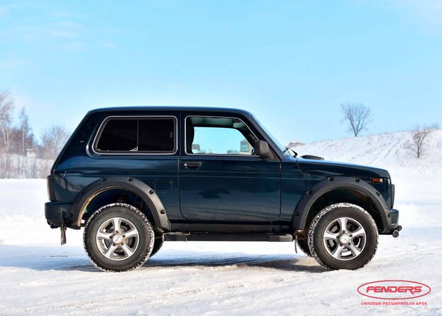 Расширители колесных арок Fenders (передние 70 мм, задние 70 мм) для ВАЗ Нива 2121, 4x44X4 Urbun 3-дв. 1977-2026. Артикул ТКН-21U
