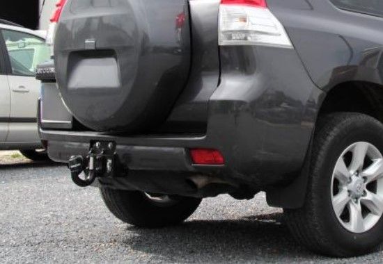 Фаркоп Westfalia (без шара) для Toyota Land Cruiser Prado 150 2009-2026. Фланцевое крепление. Артикул 335397600001