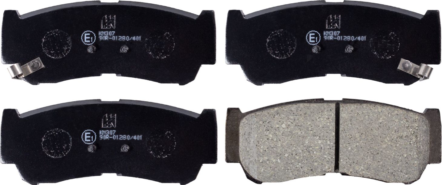 Тормозные колодки Blue Print. Артикул ADG04292