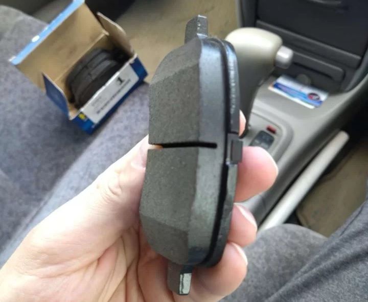 Тормозные колодки Sangsin Hi-Q. Артикул SP1270