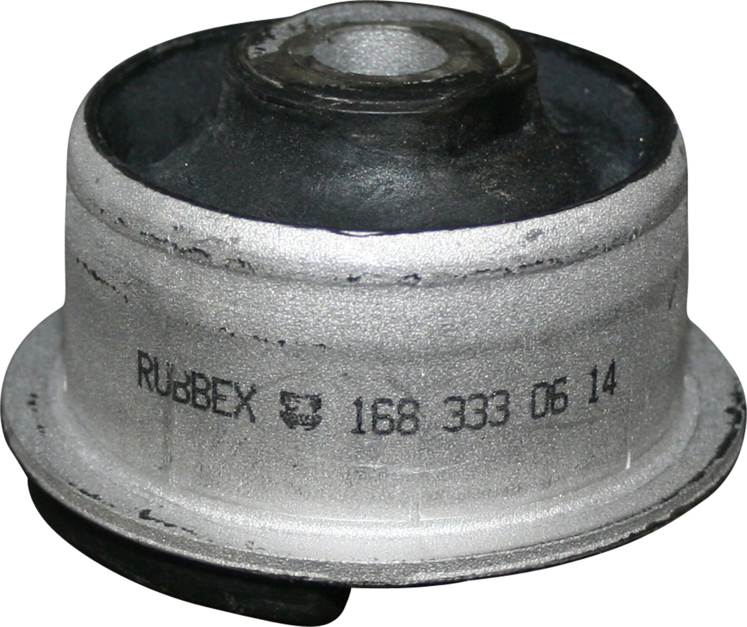 Сайлентблок переднего рычага подвески JP Group JP. Артикул 1340204200