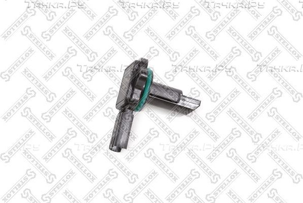 Датчик массового расхода воздуха (ДМРВ) Stellox для BMW 1 I (E81/E82/E87/E88) 2006-2011. Артикул 61-06533-SX