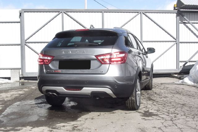 Защита Slitkoff заднего бампера d42 короткая для Lada Vesta SW Cross 2017-2026 Черная. Артикул LadVSWCR06B