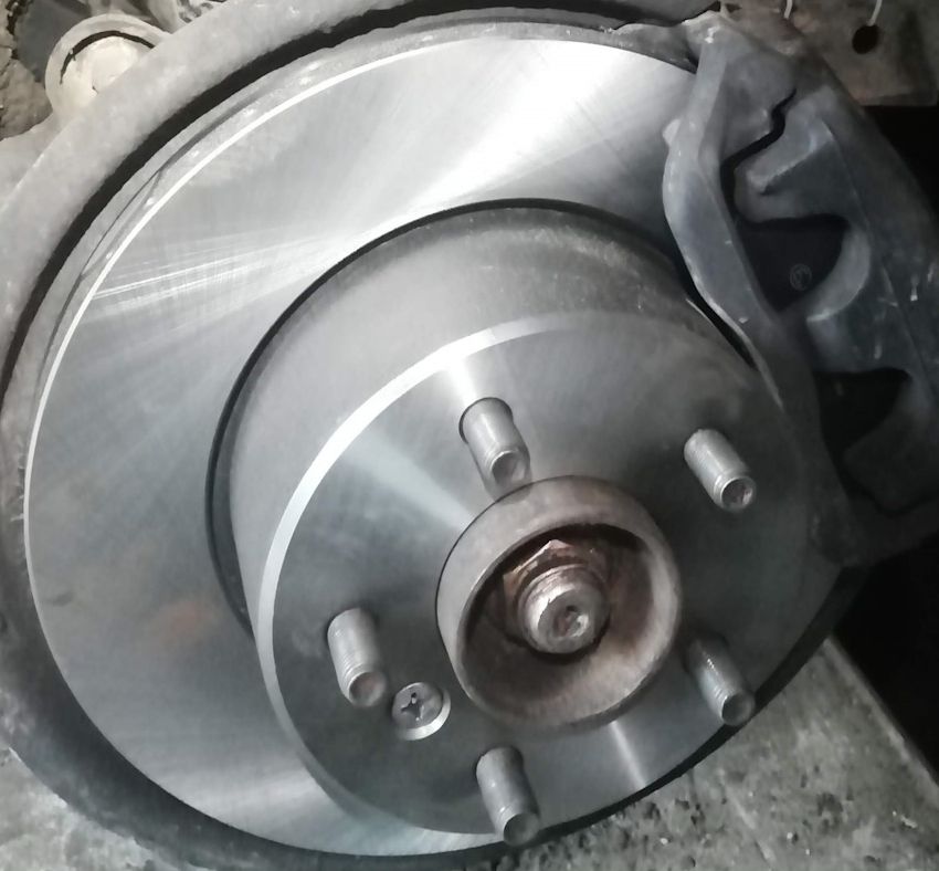 Тормозной диск Remsa. Артикул 6638.10