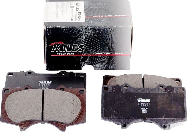 Тормозные колодки Miles (Semi-Metallic). Артикул E100046
