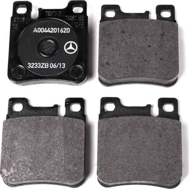 Тормозные колодки Mercedes-Benz. Артикул A0044201620