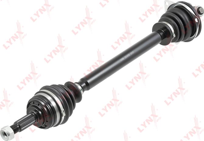 Полуось (привод в сборе, приводной вал) LYNXauto. Артикул CD-6705