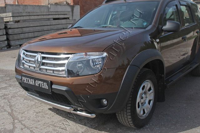 Защитная сетка Русская Артель в штатную решетку радиатора для Renault Duster I 2010-2015. Артикул RRD-026500