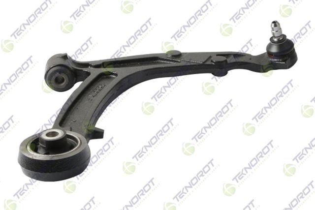 Поперечный рычаг передней подвески Teknorot правый нижний для Fiat Panda II 2003-2013. Артикул F-335