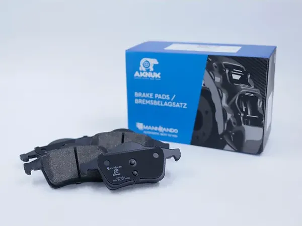 КОЛОДКИ ТОРМОЗНЫЕ ДИСКОВЫЕ ЗАДНИЕ AKNUK VOLVO S60 I (384) 07/00/ V70 I Aknuk. Артикул BP1026