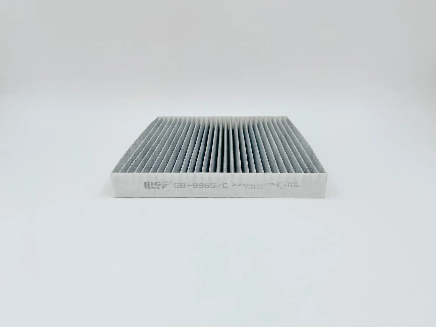 Фильтр салона угольный MAZDA 6 1.8-2.3L all 02- (BIG Filter). Артикул gb-9865/c