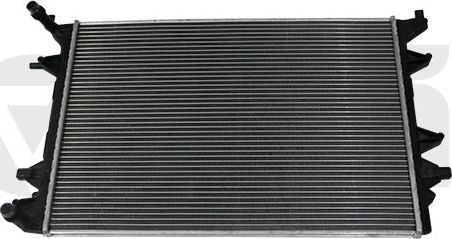 Радиатор охлаждения двигателя Vika для Skoda Yeti I 2009-2017. Артикул 11211829701