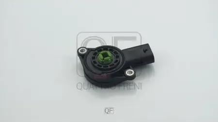 Датчик положения дроссельной заслонки (Quattro Freni). Артикул qf96a00395
