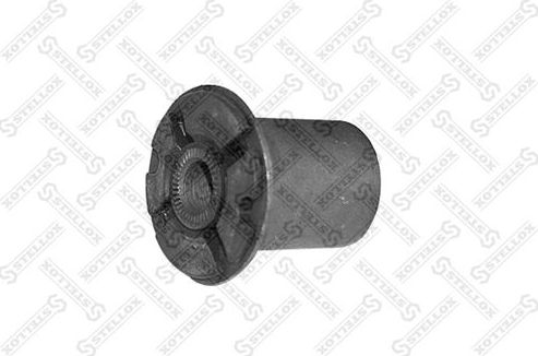 Сайлентблок заднего рычага подвески Stellox правый/левый для Toyota Crown X (S150) 1995-1999. Артикул 77-01083-SX