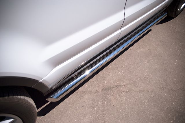 Защита порогов RusStal труба d63 (вариант 1) для Land Rover Range Rover Evoque I Dynamic 2011-2018. Артикул REDT-0006611