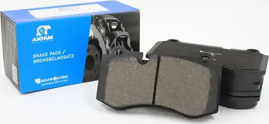 КОЛОДКИ ТОРМОЗНЫЕ ДИСКОВЫЕ ПЕРЕДНИЕ AKNUK MERCEDES-BENZ CLS (C219), 10 Aknuk. Артикул BP1199