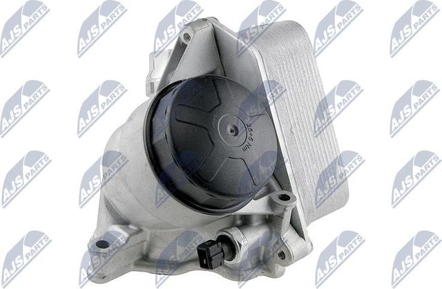 Радиатор масляный (маслоохладитель) для двигателя NTY для BMW 1 I (E82/E88) 2007-2013. Артикул CCL-BM-004