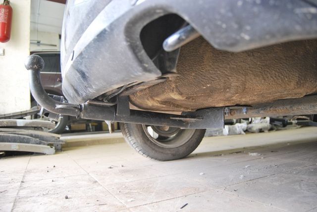 Фаркоп Трейлер для Lada Kalina II (2192) хэтчбек 2013-2018. Артикул 1119