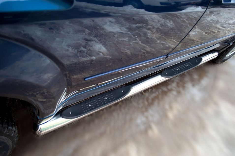 Защита порогов RusStal труба d76 с накладками (вариант 3) для Great Wall Hover H5 2011-2016. Артикул GH5T-0003513