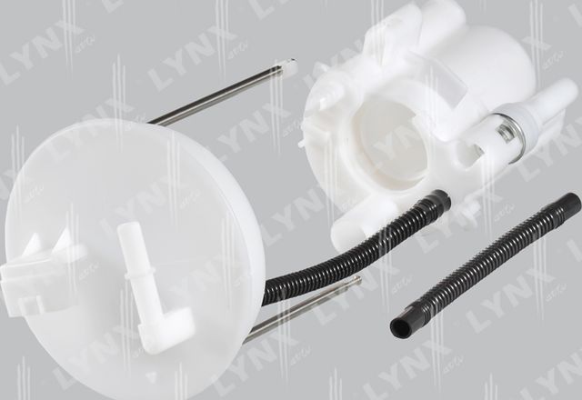 Топливный фильтр LYNXauto. Артикул LF-976M