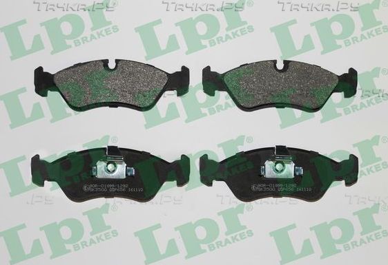 Тормозные колодки LPR передние для Opel Calibra 1990-1997. Артикул 05P656