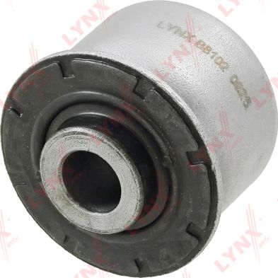 Сайлентблок подвески | перед прав/лев | LYNXauto. Артикул B8102