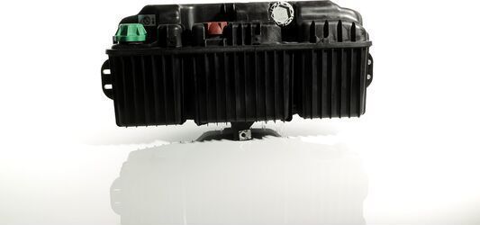 Расширительный бачок Mahle (полимерный материал) для Mercedes-Benz Actros MP5 2019-2026. Артикул CRT 280 000P