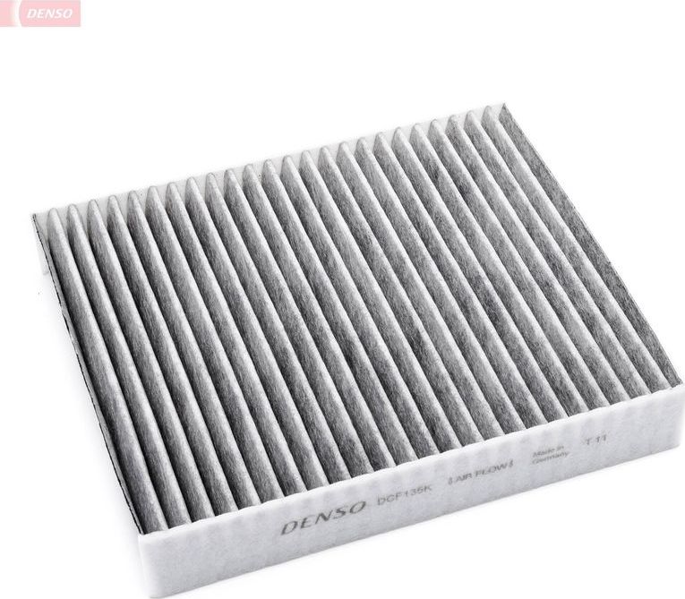 Салонный фильтр Denso. Артикул DCF135K