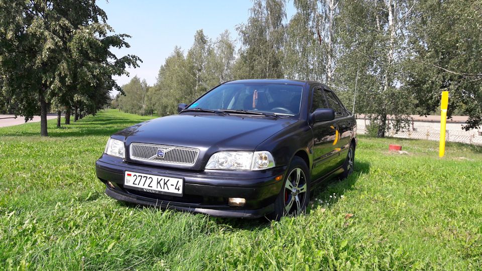 Дефлекторы Heko для окон Volvo V40 I 1995-2004. Артикул 31223